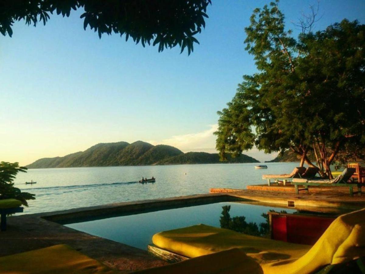 Thumbi View Lodge Cape Maclear Exterior photo
