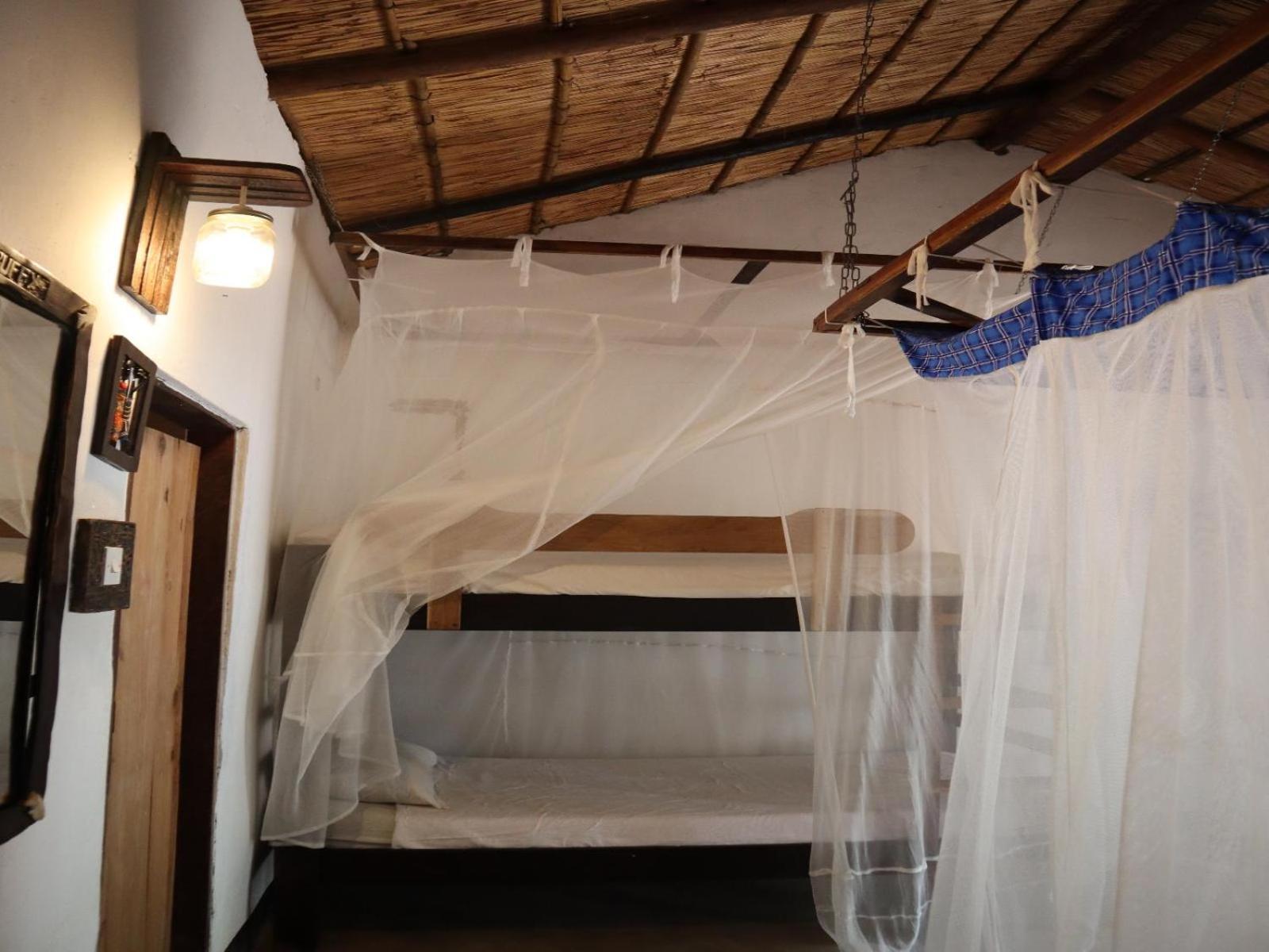 Thumbi View Lodge Cape Maclear Room photo