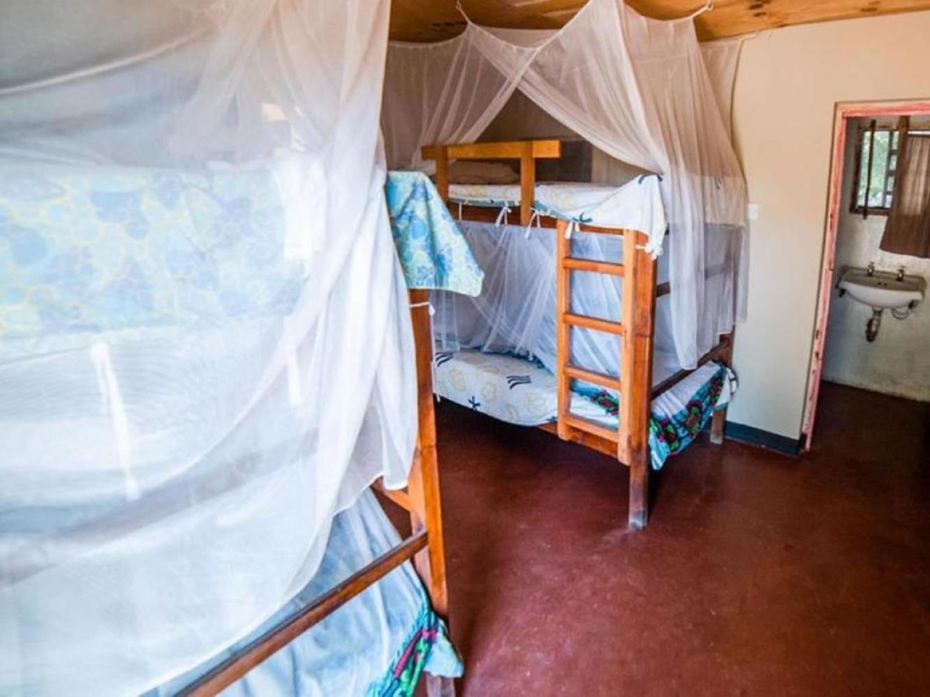 Thumbi View Lodge Cape Maclear Room photo