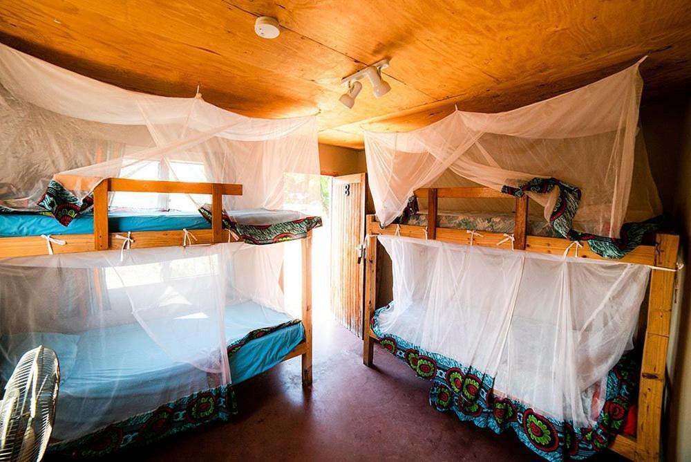 Thumbi View Lodge Cape Maclear Exterior photo